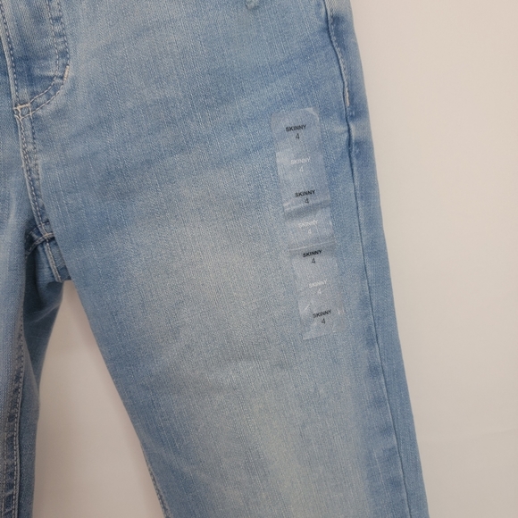 WOMEN'S LC Lauren Conrad Feel Good Cuffed Midrise Skinny Ankle Jeans - Picture 9 of 16